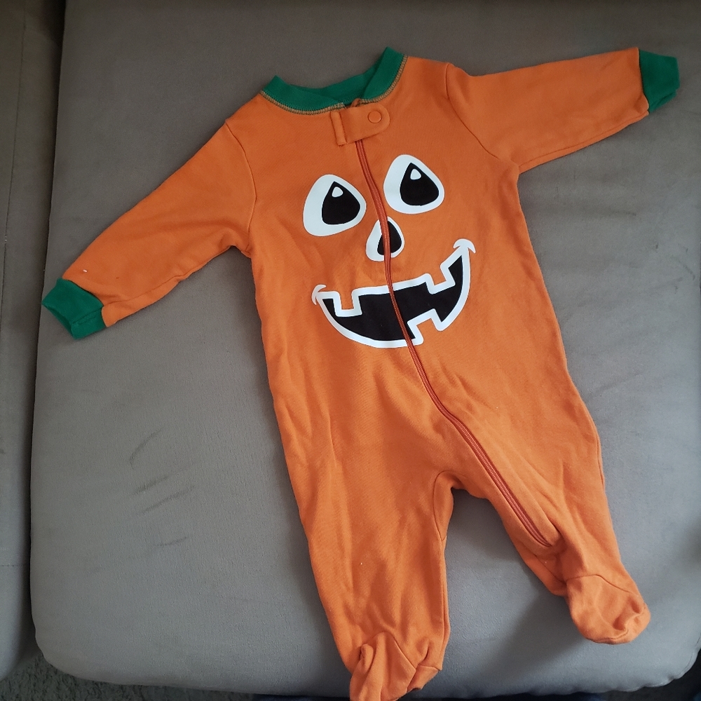 ❄ Pumpkin Footsie Onepiece